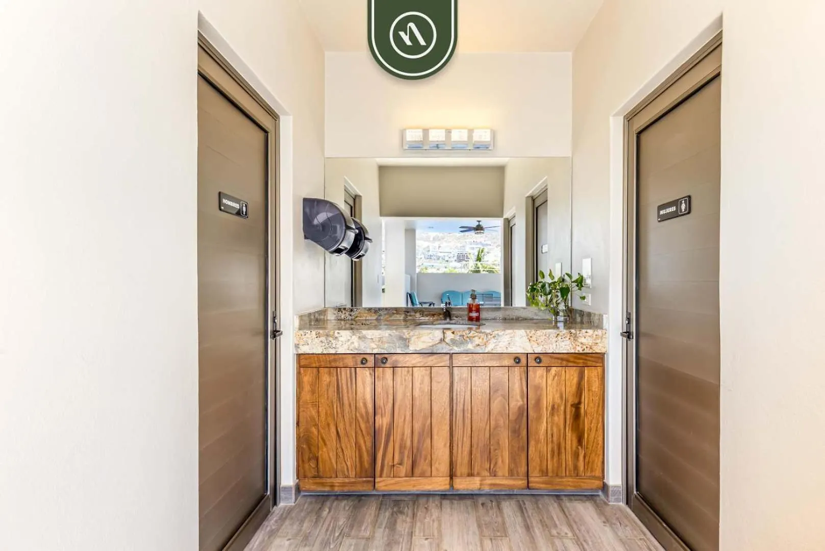 1Br Condo - Rooftop Pool - Near To Downtown カボ・サン・ルーカス アパート